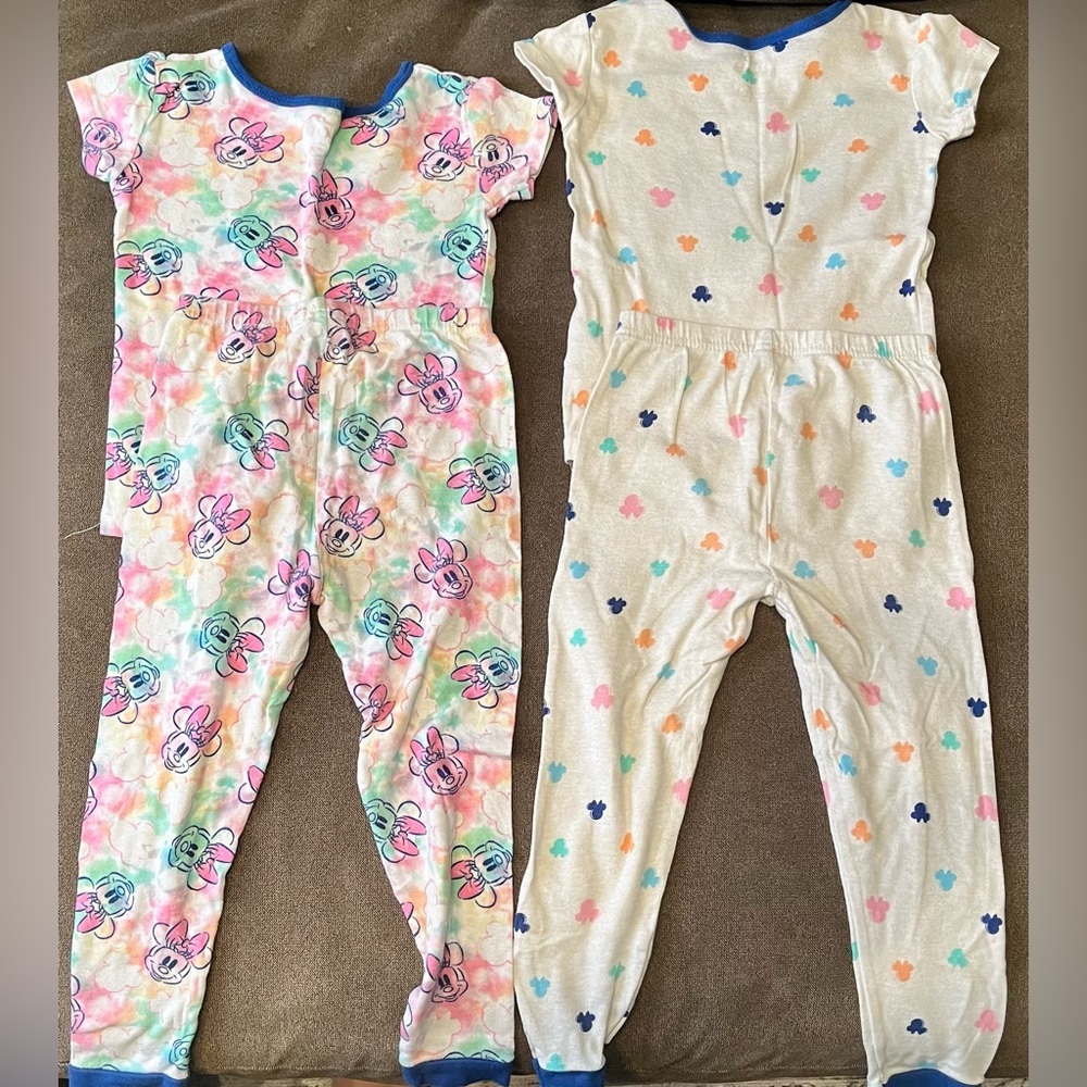 LOT of toddler girl pjs